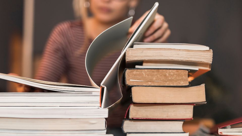 Descubriendo cuáles son los beneficios de la lectura para estudiantes universitarios