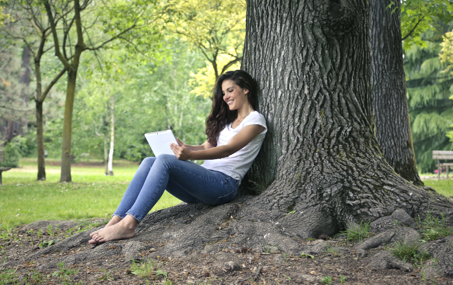 Este junio ¡saca tus apuntes a la calle! Y descubre los beneficios de estudiar al aire libre